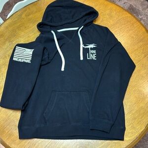 Nine Line hooded sweatshirt